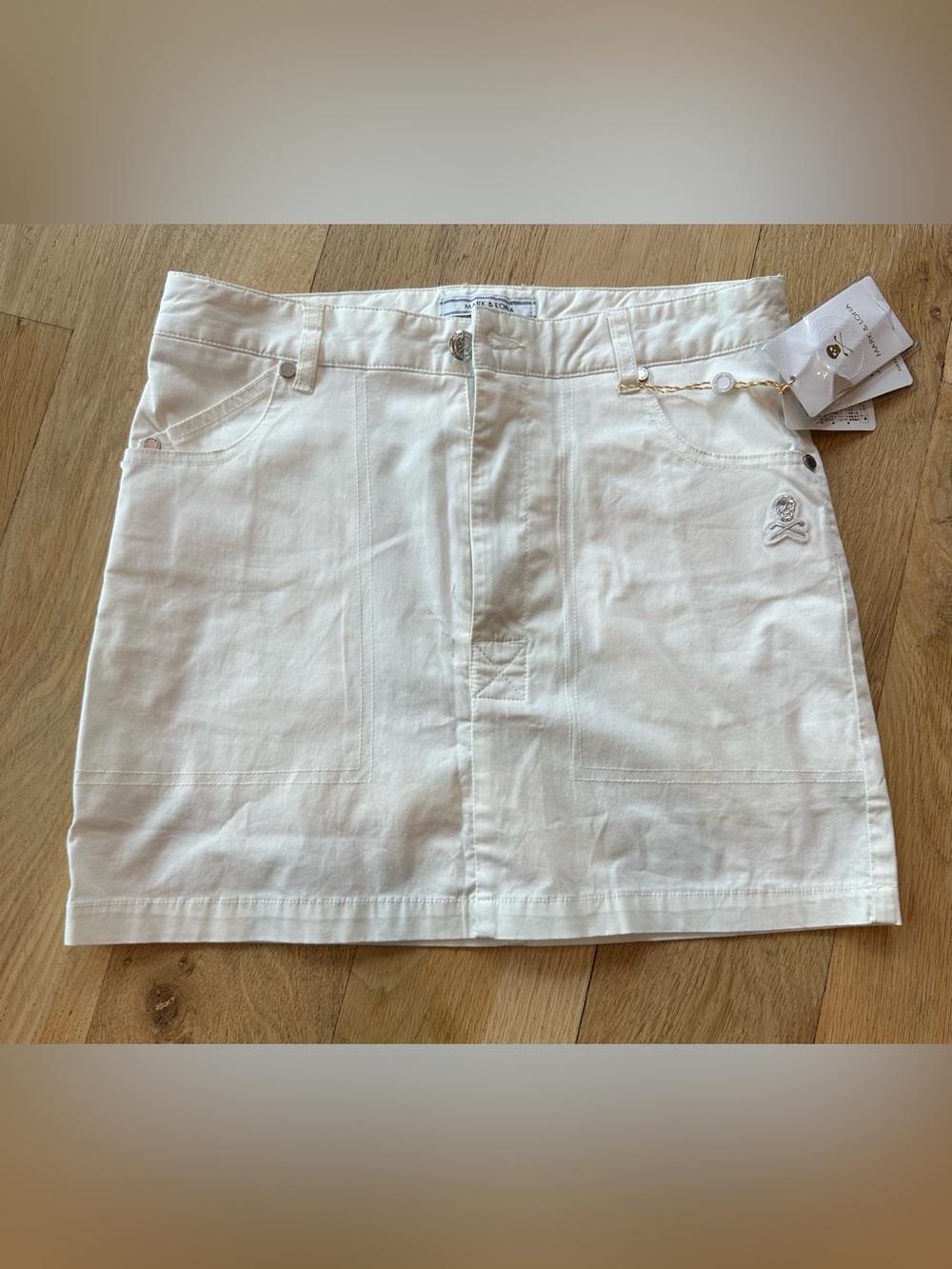 Mark & Lona White Mini Skirt NWT